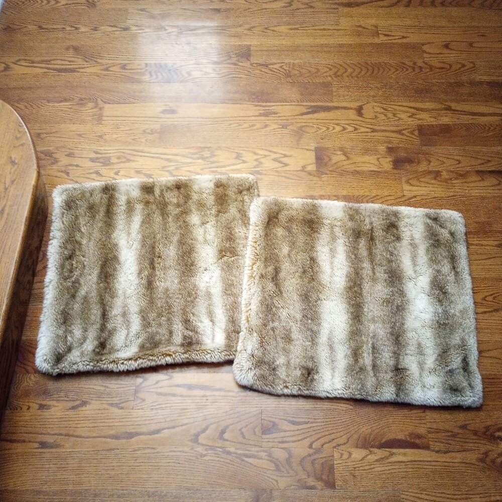 Pottery Barn Faux Fur Brown And Cream Pillow Covers 26 × 26